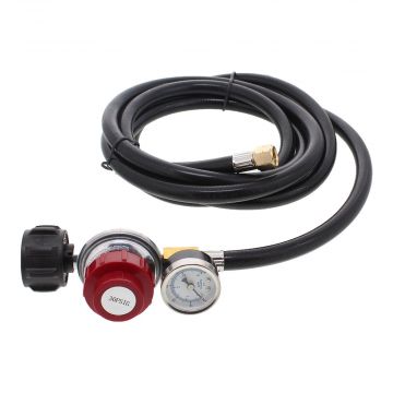 Regulator and Hose - 0 - 30 Psi with Pressure Gauge (3 m)